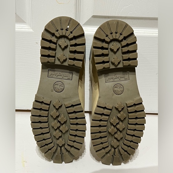 Timberland Boots - Picture 10 of 13